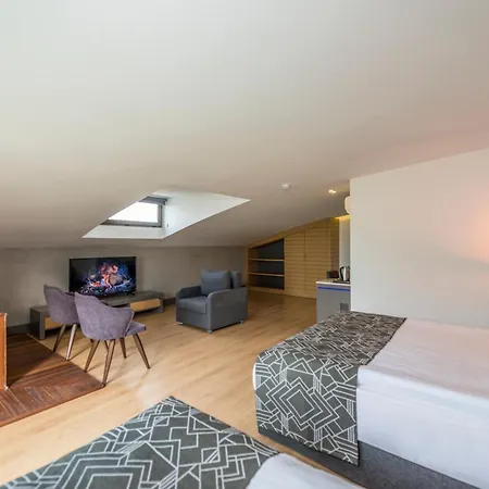 Laren Sea Side Hotel 4*