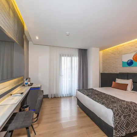 Laren Sea Side فندق