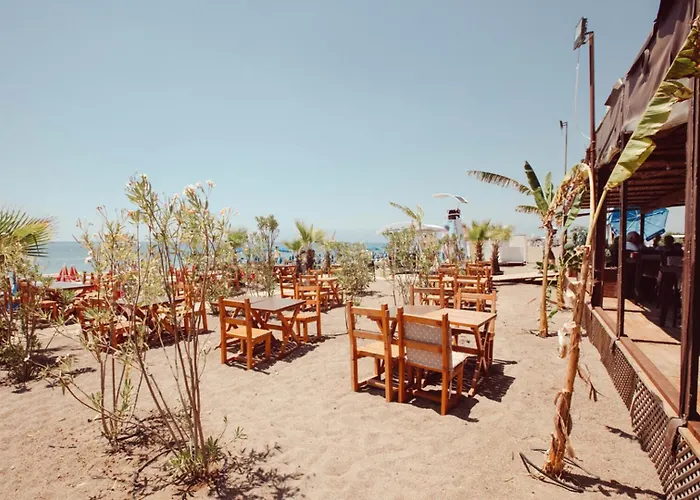 Hotel Laren Sea Side
