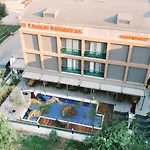 Laren Sea Side Hotel 4*