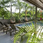 Laren Sea Side 4*