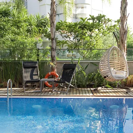 Hotel Laren Sea Side 4*