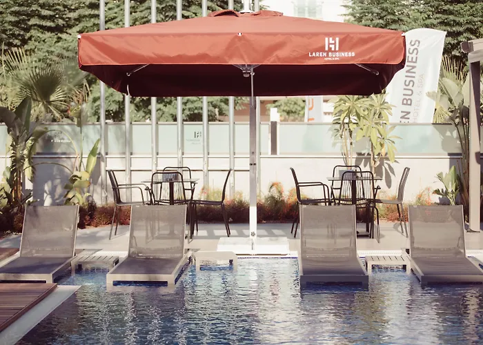 Hotel Laren Sea Side 4*
