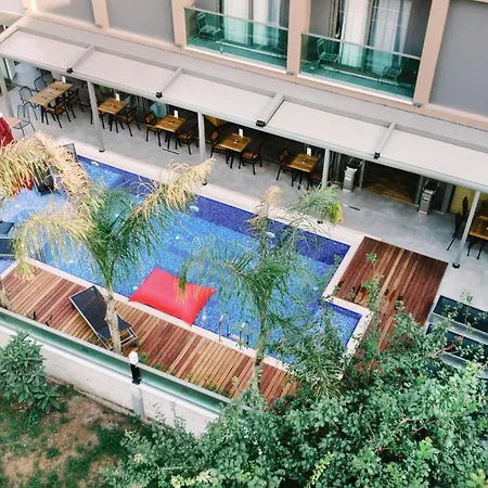 Laren Sea Side 4*